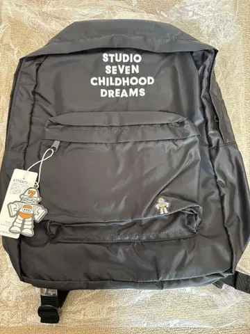 STUDIO SEVEN NAOTO x GU 콜라보 백팩 미사용 새상품