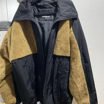 DSQUARED2 보아 자켓 사이즈 50 블랙/베이지
