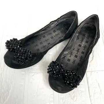 ANTEPRIMA 비즈 장식 블랙 플랫슈즈