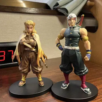 렌고쿠 쿄쥬로 & 우즈이 텐겐 피규어 세트