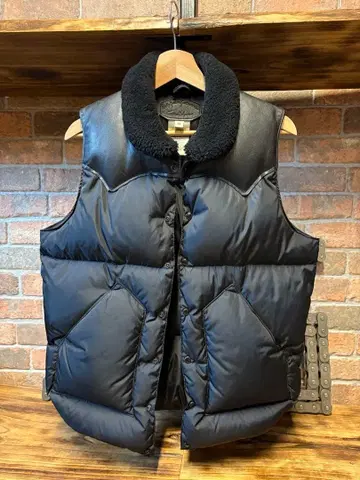 Rocky Mountain Featherbed 다운 베스트