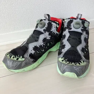 [ 900족 한정판 ] 리복 x 메가하우스 펌프 퓨리 고질라