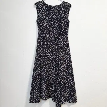 EPOCA The Shop 꽃무늬 플레어 드레스