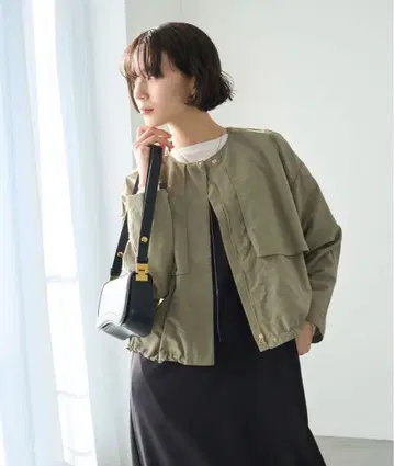 안피로 블루종