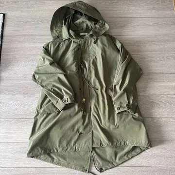 저널 스탠다드 리룸 보아 코트