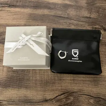 GARNI 실버 후프 귀걸이 박스 포함