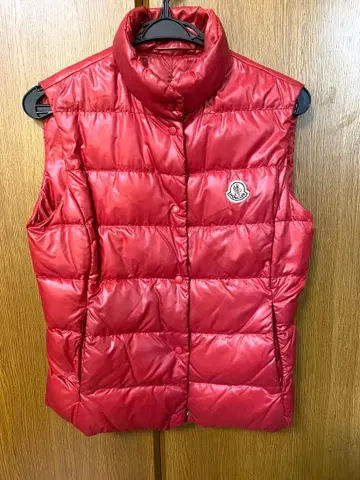 MONCLER 레드 다운 베스트 브라운 택 사이즈 0 일본 사이즈 M