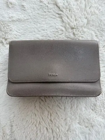 훌라 지갑 숄더 지갑 부분만 베이지