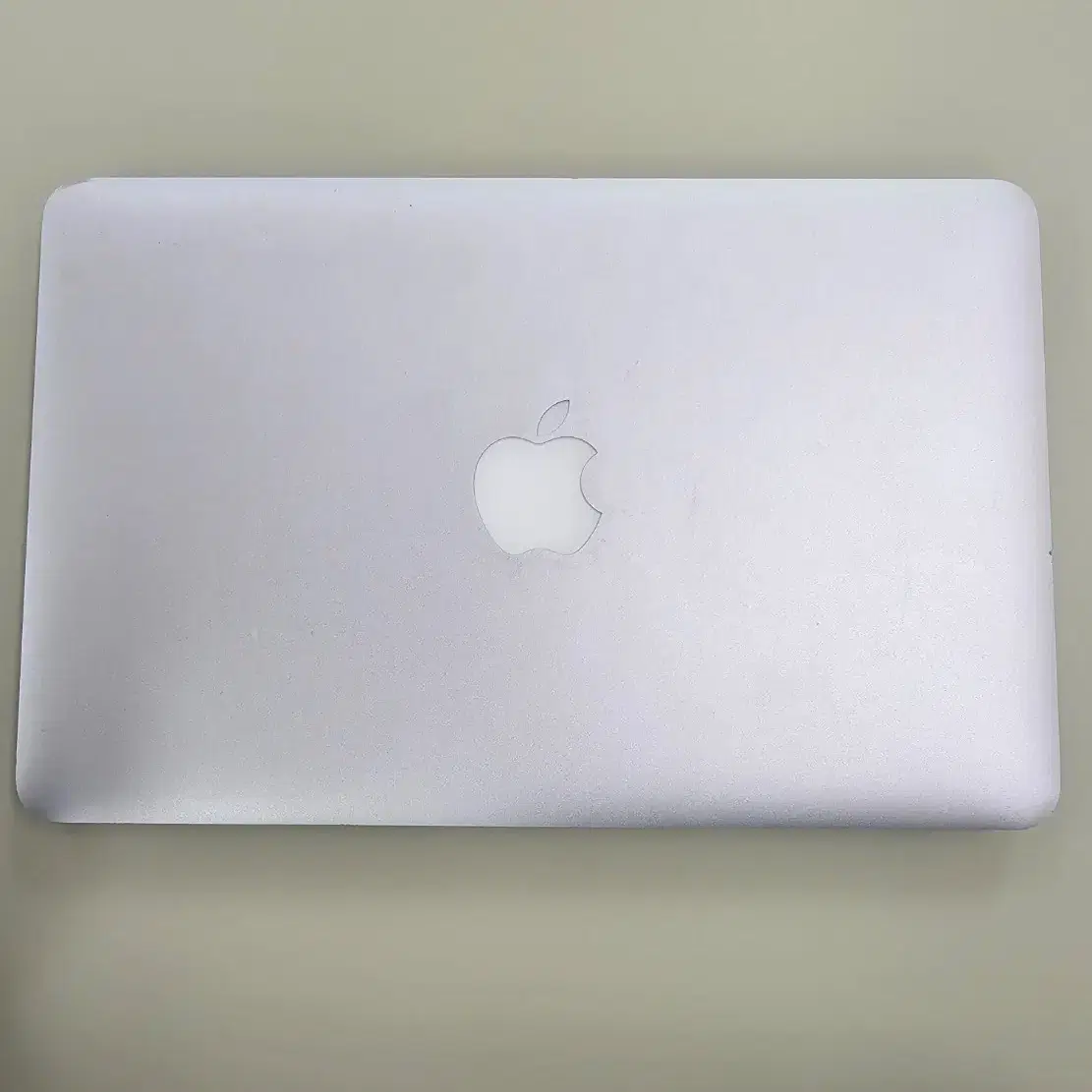 MacBook Air (Late 2010, 11 inches)