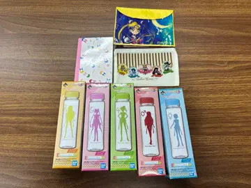 세일러문 제일복권 세트 보틀 5종 파우치 2개 메모장