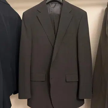 수트
