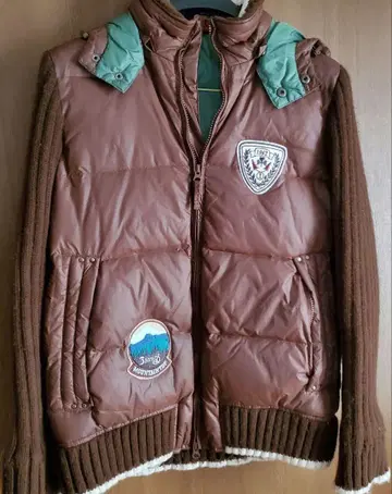 귀여운 소매 니트 브라운 다운 자켓 후드 부착