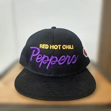 Red Hot Chili Peppers 스냅백 모자