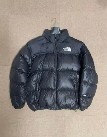 NORTH FACE 눕시 센터 로고 700 블랙
