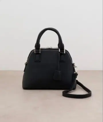AZUL by moussy 더블 지퍼 핸드백 블랙
