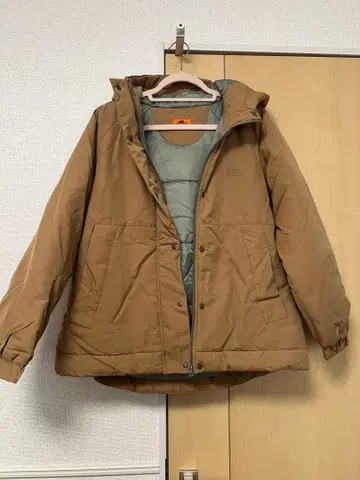 브라운 다운 자켓