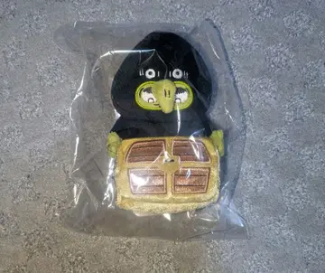 치이카와 (먼작귀) 데스크탑에서 지켜보는 봉제 인형 마녀와 보물 상자