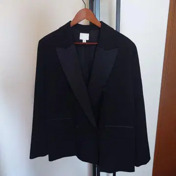 H&M 블랙 테일러드 자켓 S