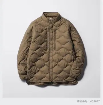 UNIQLO 화이트 마운티니어링 카멜 브라운 다운 자켓 M
