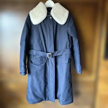 에이글 AIGLE 벨트 포함 다운 자켓
