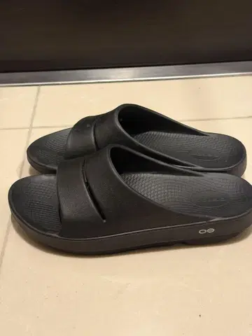 OOFOS 리커버리 샌들 OOahh