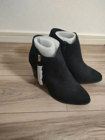 새상품 LL 블랙 스웨이드 숏부츠