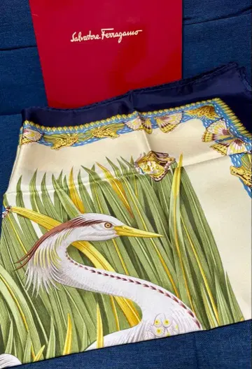 Salvatore Ferragamo 실크 스카프