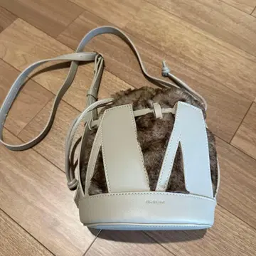PECHINCHAR 퍼 숄더백