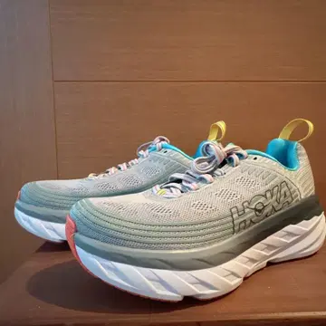 호카오네오네 본다이 6 24cm