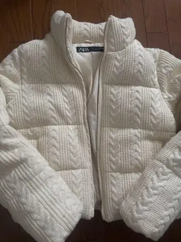ZARA 케이블 니트 봄버 자켓