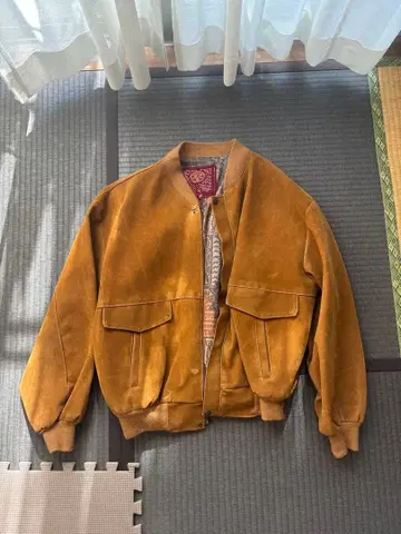 브라운 스웨이드 자켓