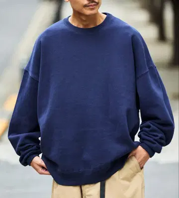 프릭스스토어 빅 실루엣 맨투맨