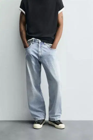 ZARA BAGGY FIT 청바지 라이트 블루