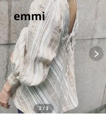 emmi 패브릭 블라우스