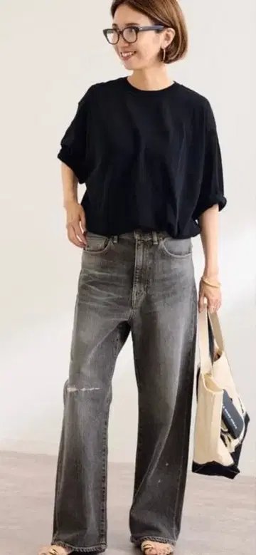 FRAMeWORK 스트레이트 데님 그레이 데미지 가공