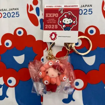 최애 컬러 미야쿠미야쿠 산리오 키티