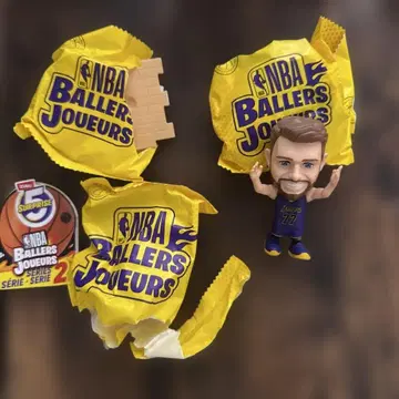 NBA Ballers 시리즈 2 루카 돈치치 레어 버전