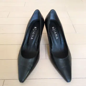 DIANA 포멀 펌프스