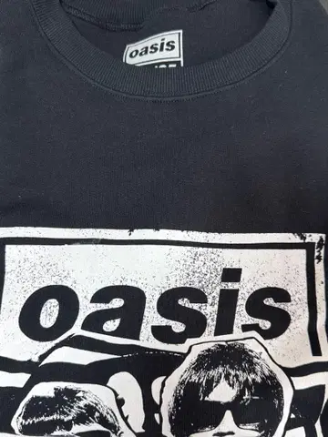 Oasis Live'25 맨투맨 L 사이즈
