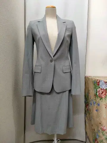 띠어리 그레이 셋업 테일러드 수트