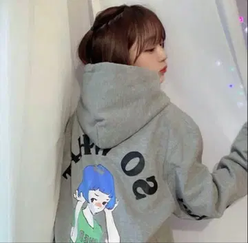 오버프린트 그레이 후드티 나에나노