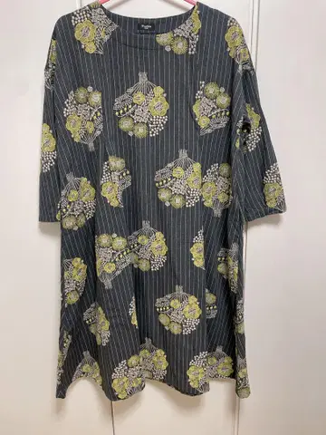 새상품급 marble sud 마블슈드 자수 원피스