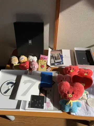 BTS 굿즈 세트 BT21 봉제 인형 앨범