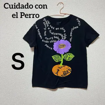 Cuidado con el Perro [ S ] T셔츠 꽃무늬 상의