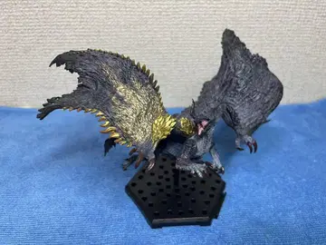 몬헌 스탠다드 모델 혼돈에 신음하는 고아 마가라