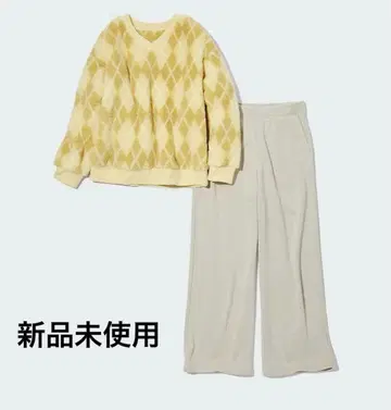 택 포함 새상품 UNIQLO 유니클로 퍼리 플리스 세트 M