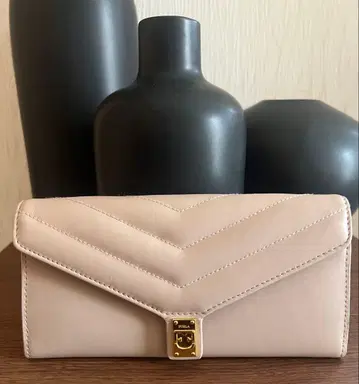FURLA 장지갑
