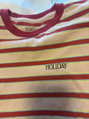 SUPER 스트라이프 T셔츠 HOLIDAY
