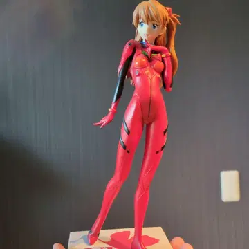 에반게리온 플러그 수트 아스카 랑그레이 피규어