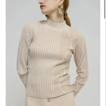 Eaphi WAVE ASYMMETRY RIB KNIT 브라운